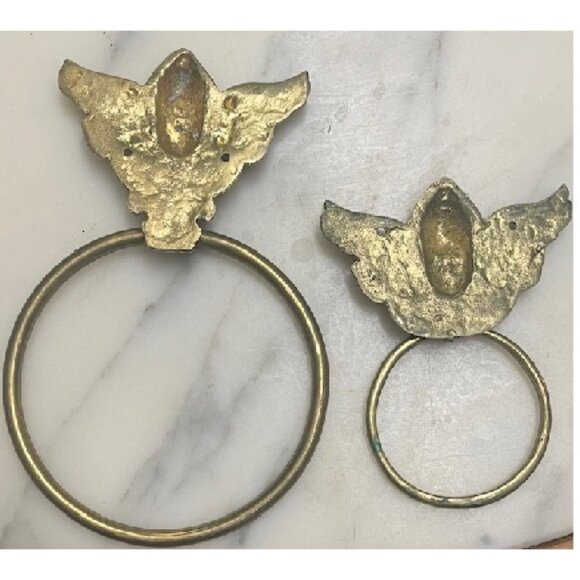 Vintage Solid Brass Cherub Towel Rings, a Pair - Picture 3 of 3